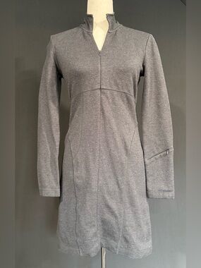 Athleta Gray Long Sleeve Dress